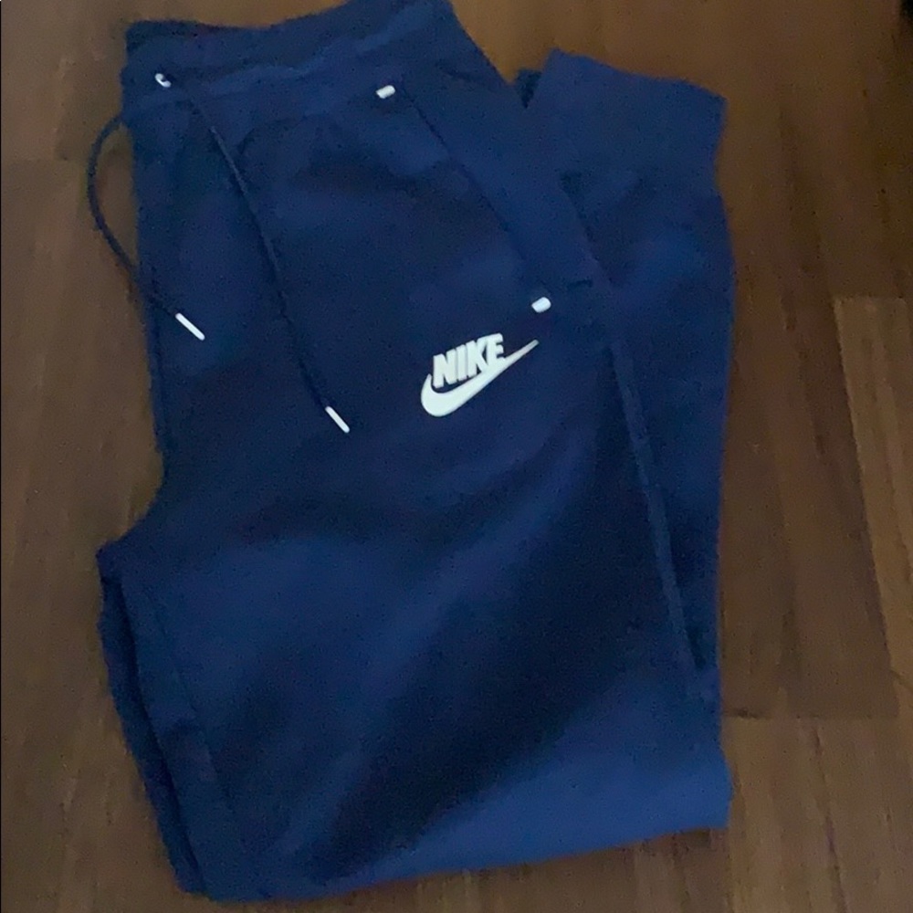 Nike sweats never worn